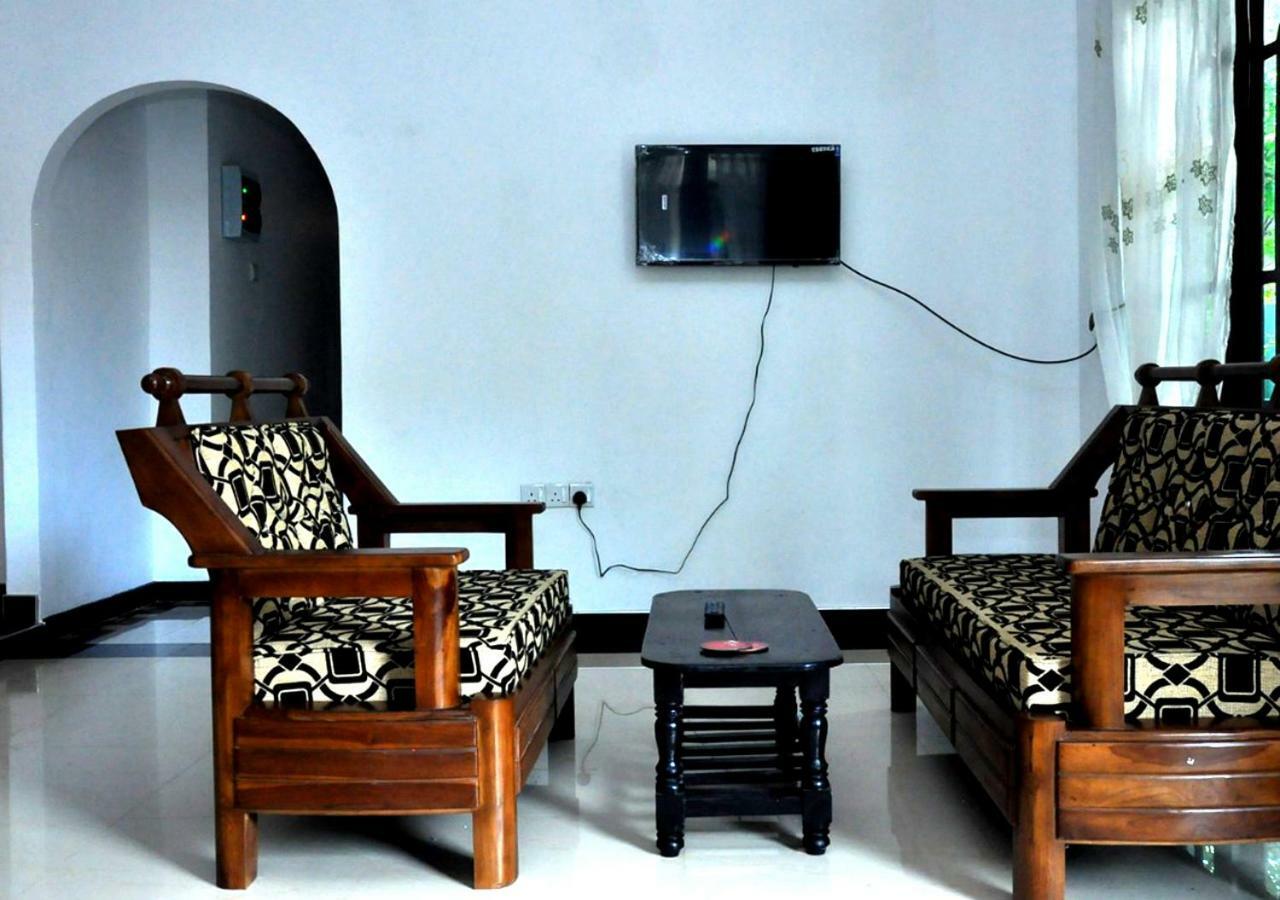 Arusha Guest House Negombo Exterior foto